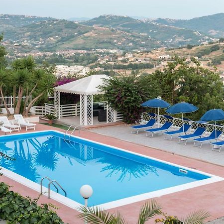 Villa Milena Apartments & Rooms Agropoli Luaran gambar