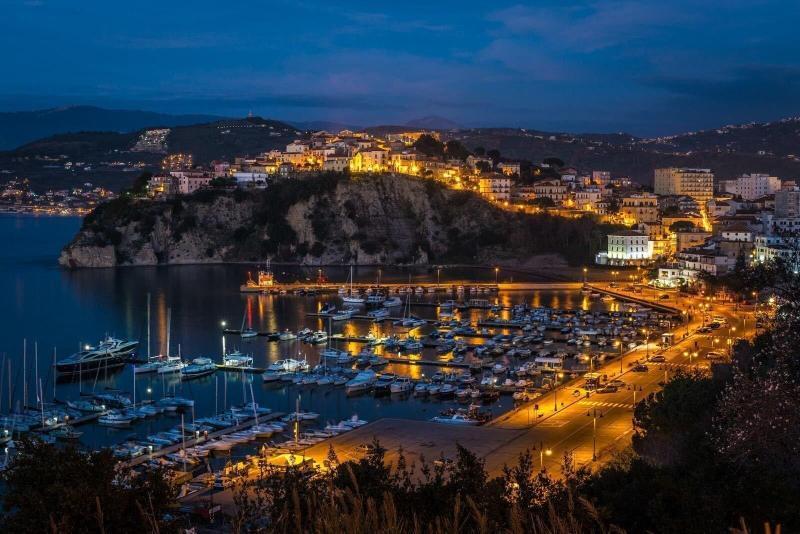 Villa Milena Apartments & Rooms Agropoli Luaran gambar
