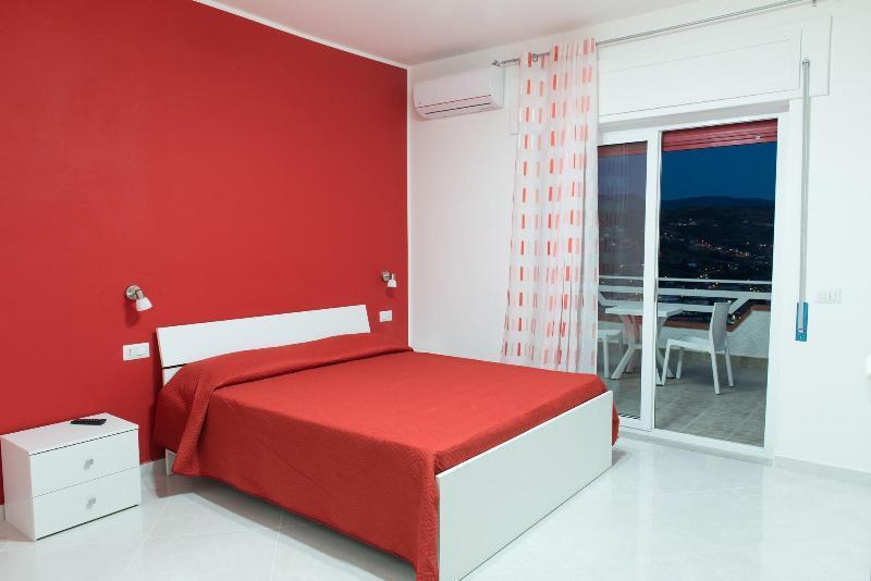 Villa Milena Apartments & Rooms Agropoli Luaran gambar