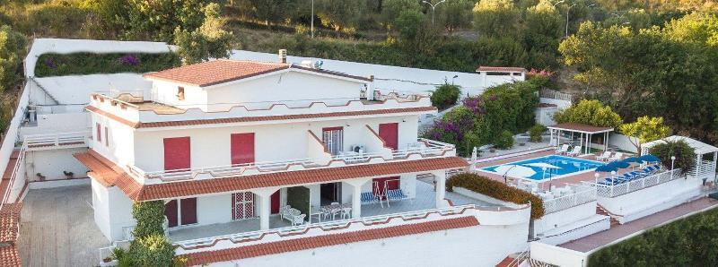 Villa Milena Apartments & Rooms Agropoli Luaran gambar